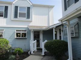 915 E Harbor View