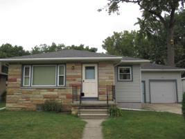 300 W Smith St