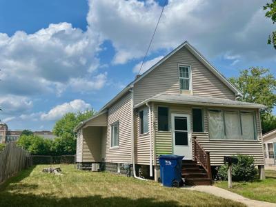 607 N Warner