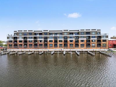 1111 N Water