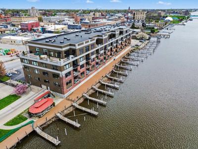 1111 N Water
