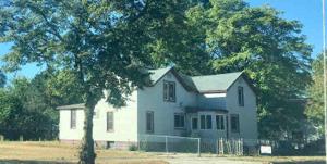 304 E Thomas
