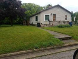 1305 Litchfield