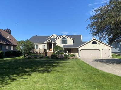 471 S Linwood Beach