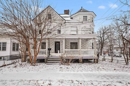 409 N Henry