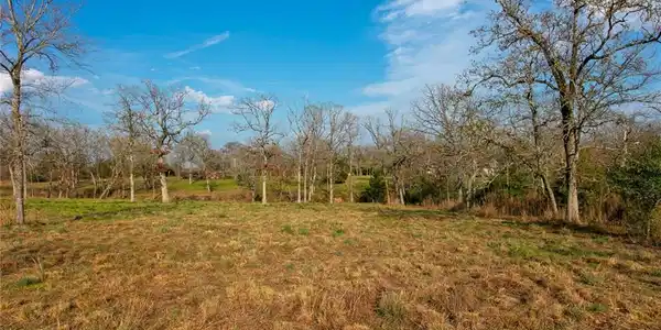 Lot 4, 5, 6, & 7 Hickory Loop (+/- 1.962 acres)
