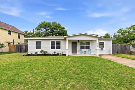 112 Ehlinger Drive