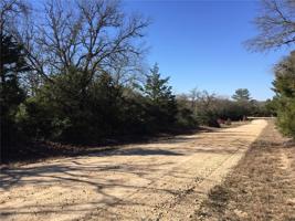 27 & 29 Pin Oak Lane