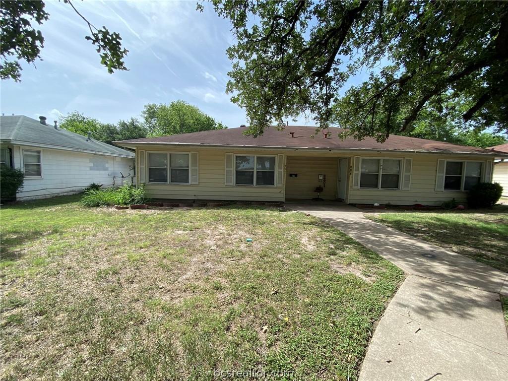 Image 4: Duplex 413-415 Sulphur Spring