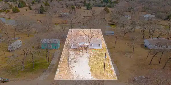 12056 Hickory Loop