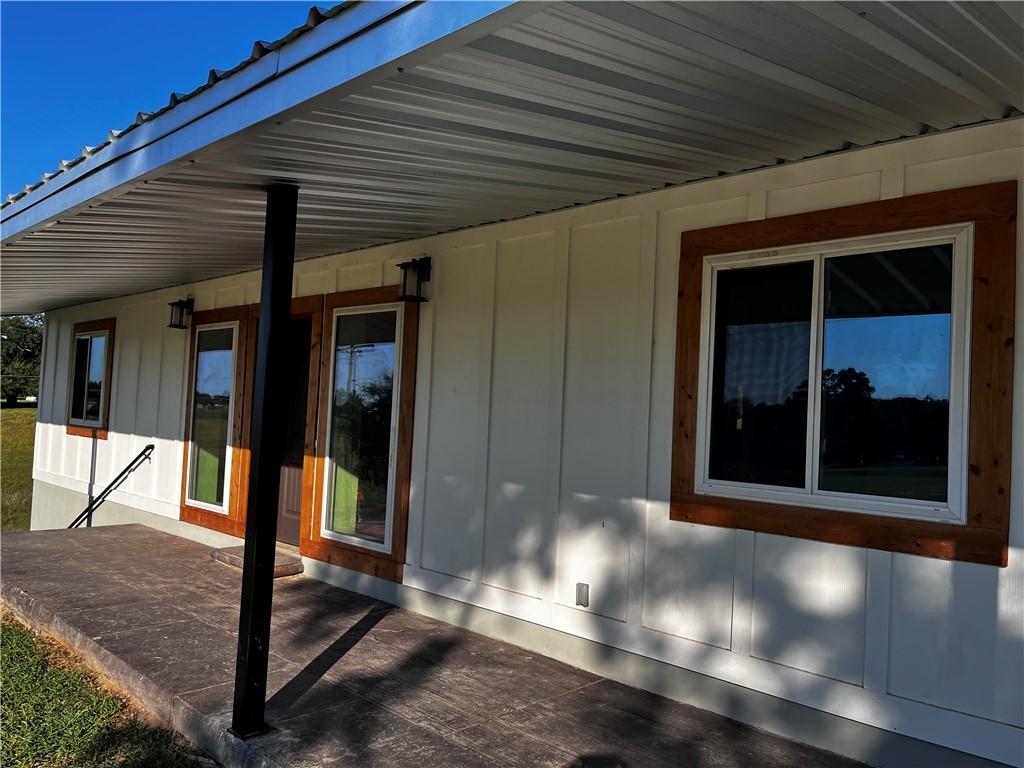 Image 3: View of patio / terrace
