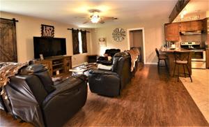 102 Live Oak Lane