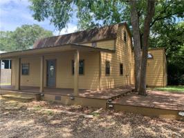 1004 Park View Lane