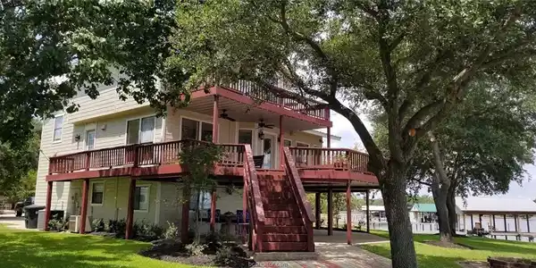 11957 Pecan Court