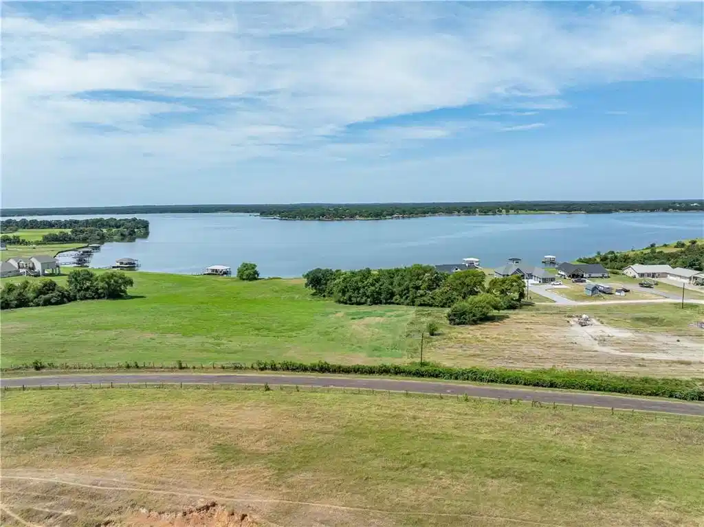 Image 1: Water view