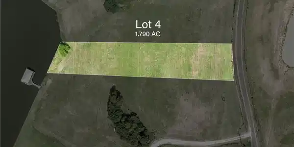 Image 4: Aerial map of property and surrounding area