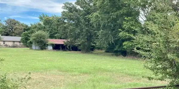 3.27 AC County Rd 366 County Road