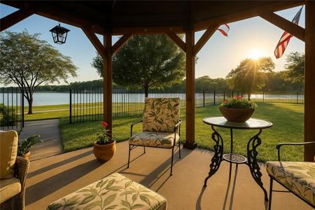 64 Lakeview Court