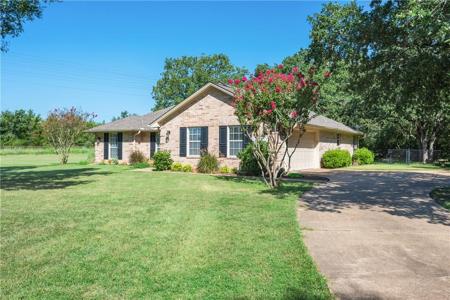 1811 Harris Drive
