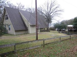 20414 Lakeshore Drive