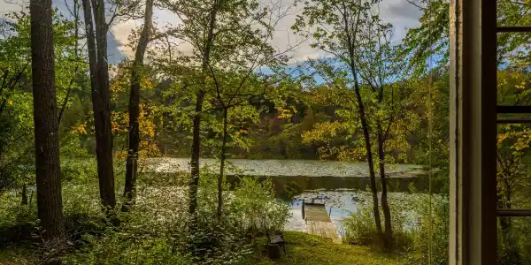 15 Lakeview Dr