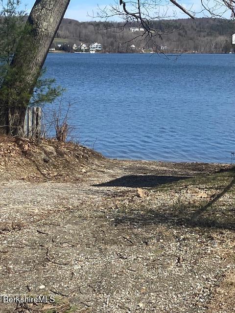Image 3: Public Boat Launch-Lake Access April