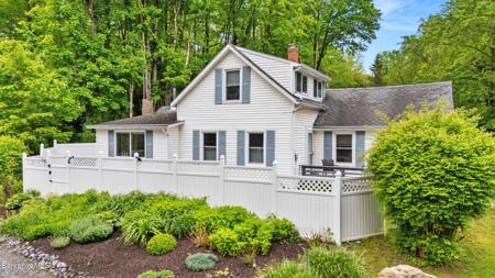 95 Miller Rd
