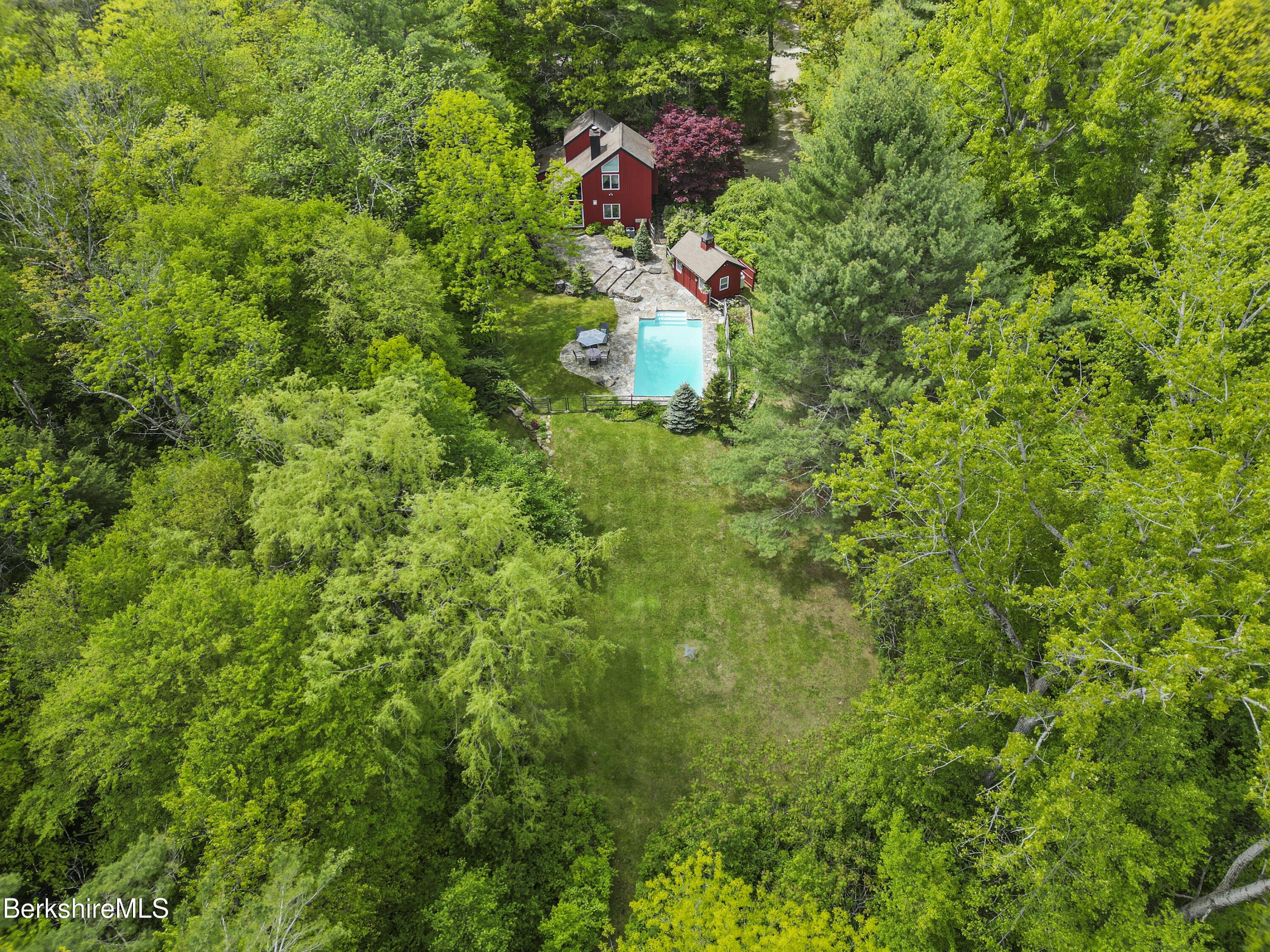 Image 2: 1-Aerial House-Pool