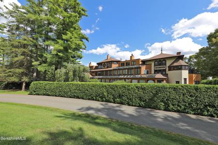 19 Hawthorne Rd