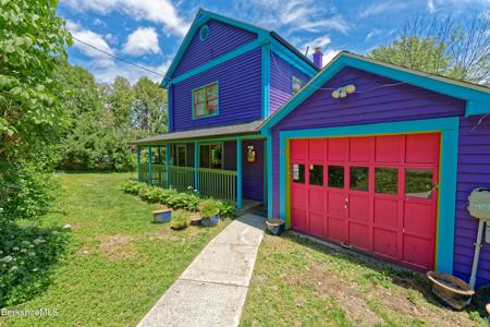 51 Cherry Rd