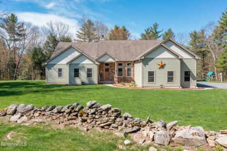 7 Perry Rd