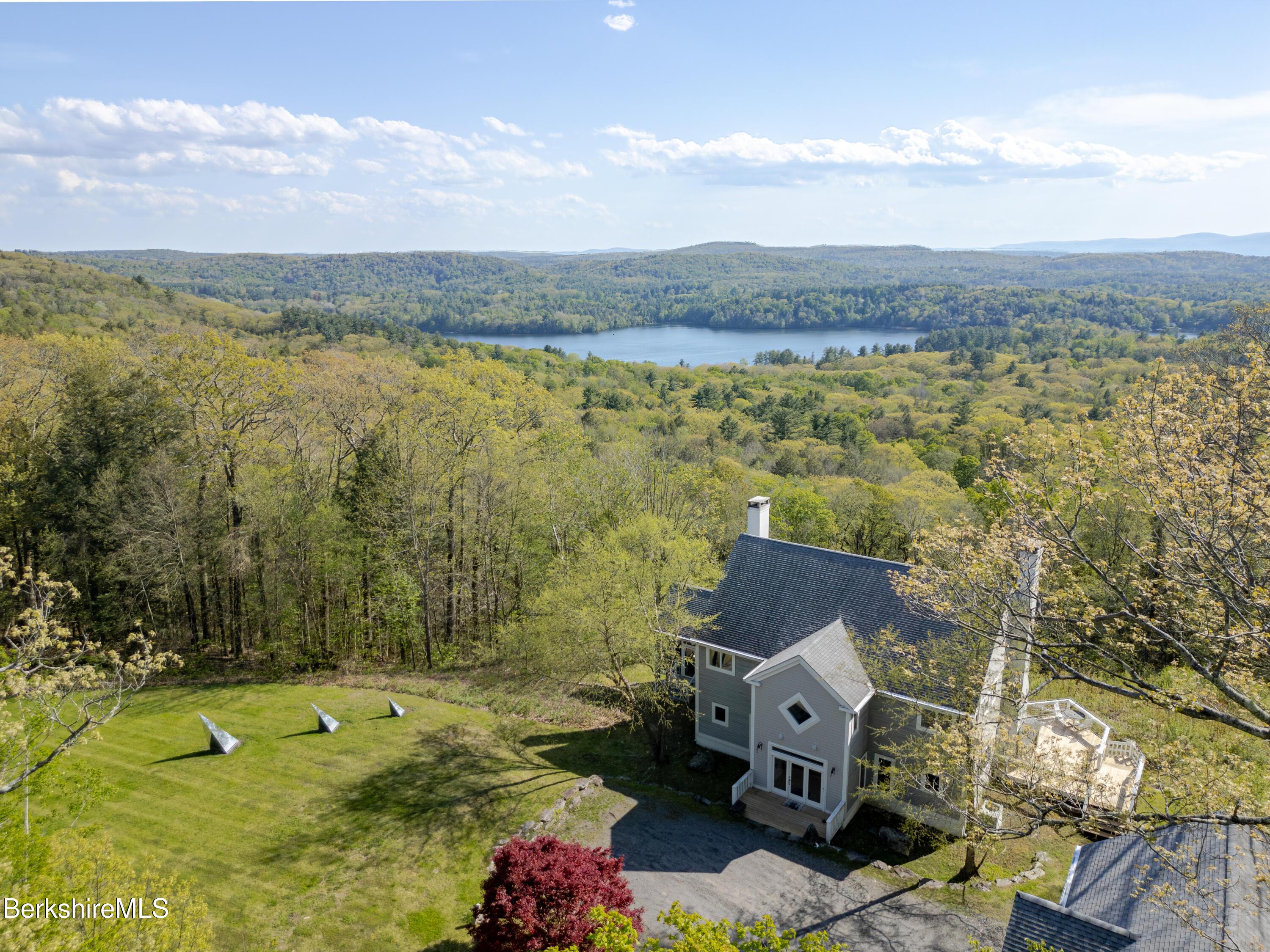 Image 3: WITH STUNNING LAKE GARFIELD VIEWS