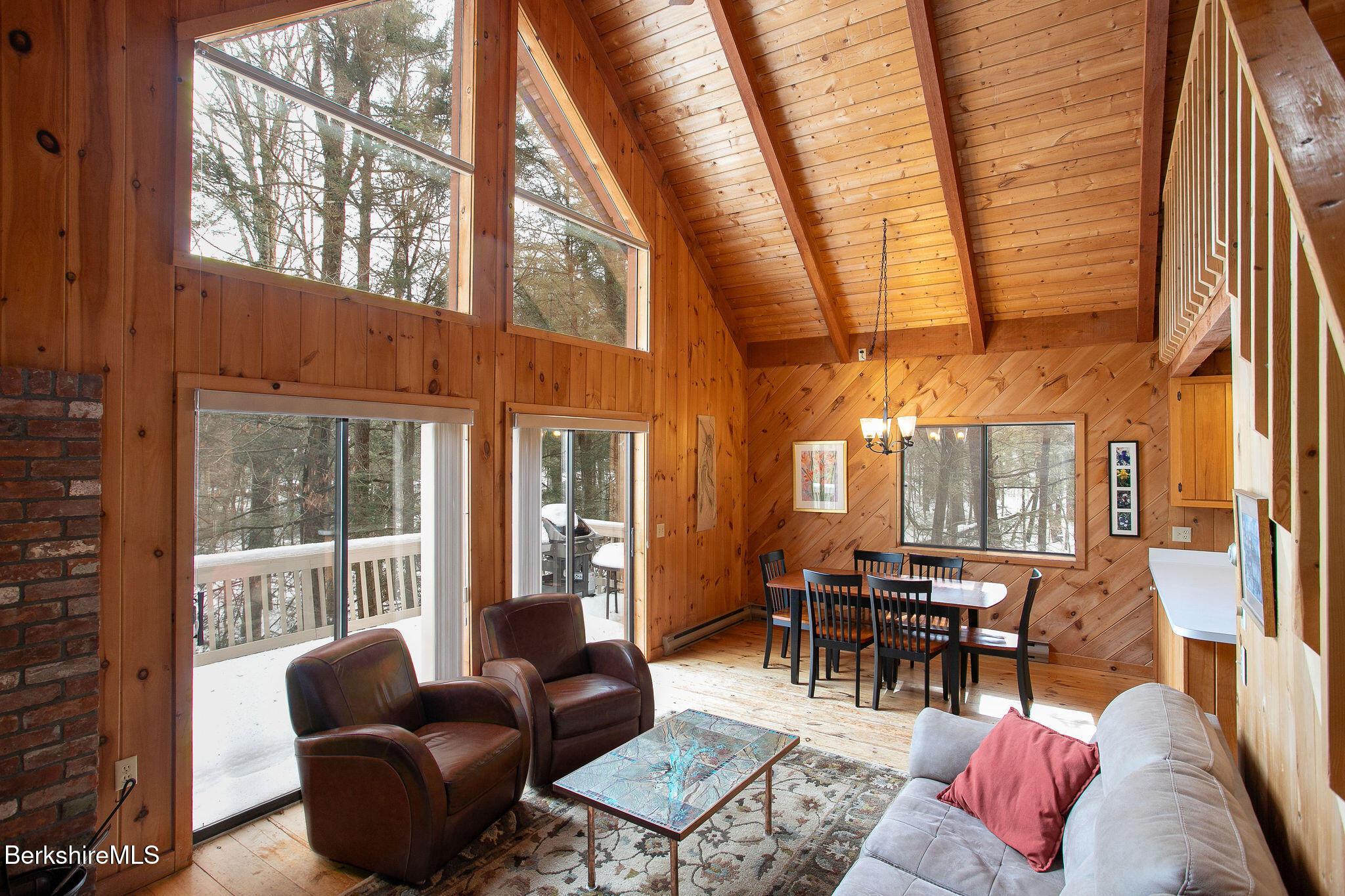 Image 3: living room