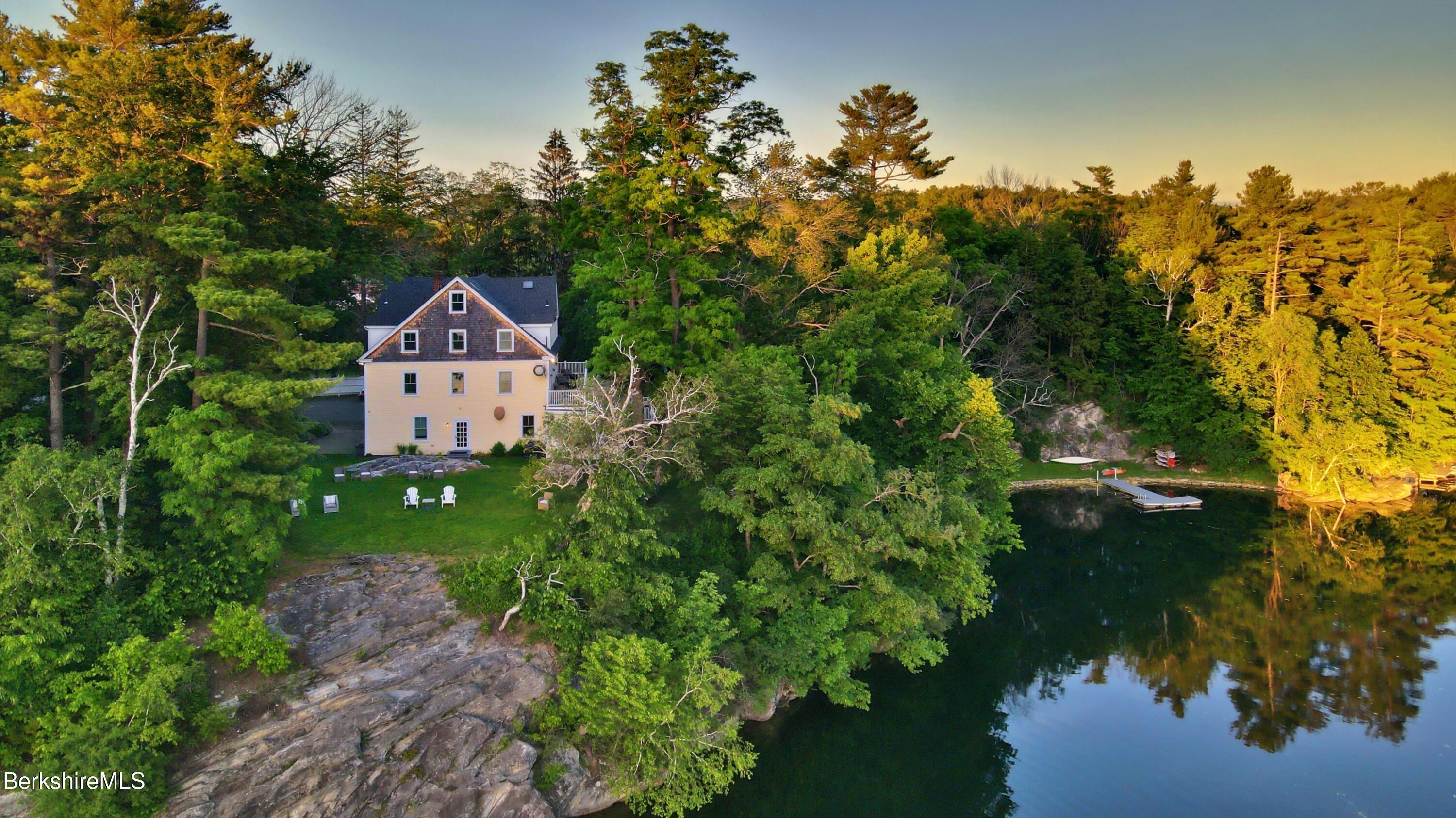 Image 4: InnCoveChairs