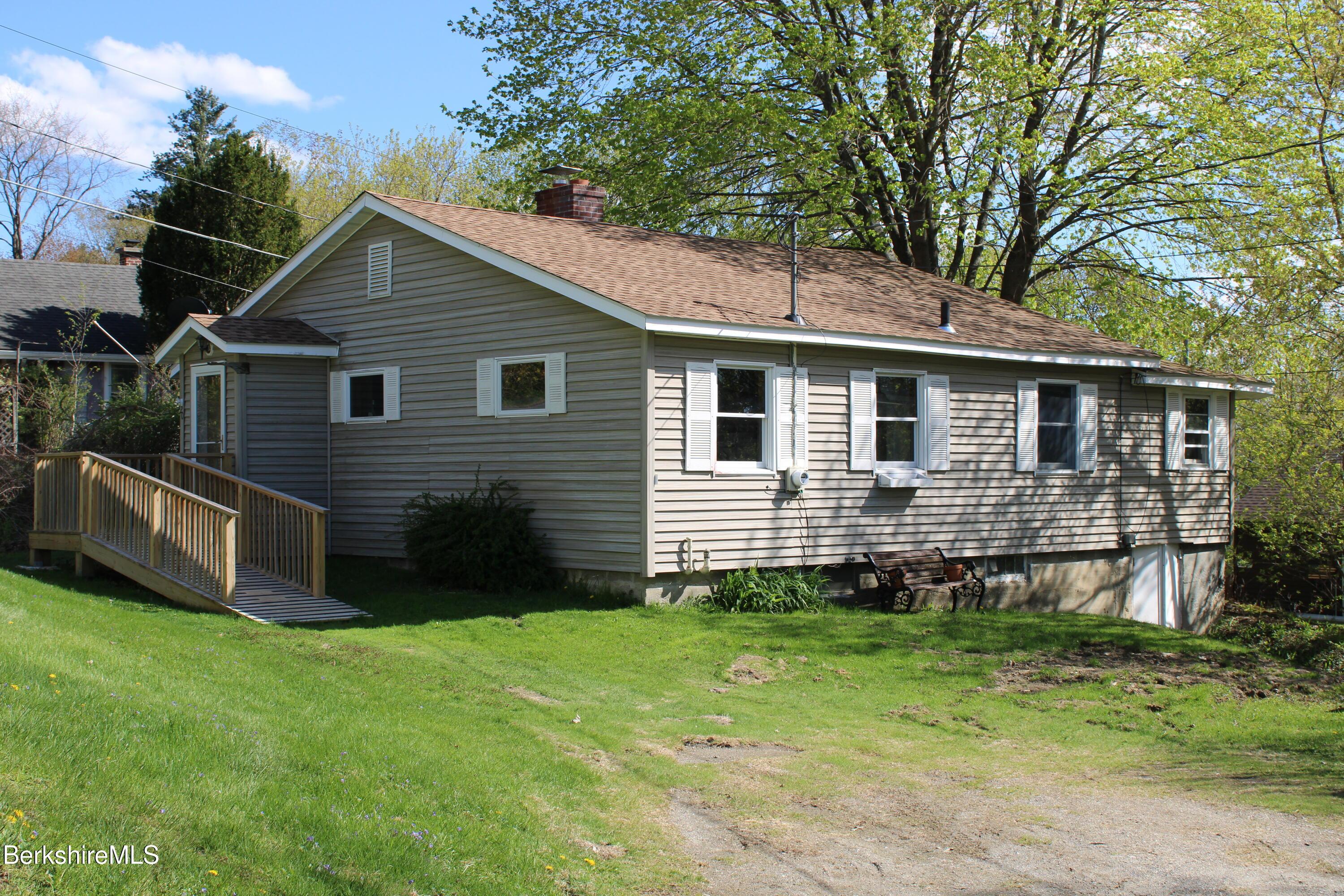 Image 1: Back of House