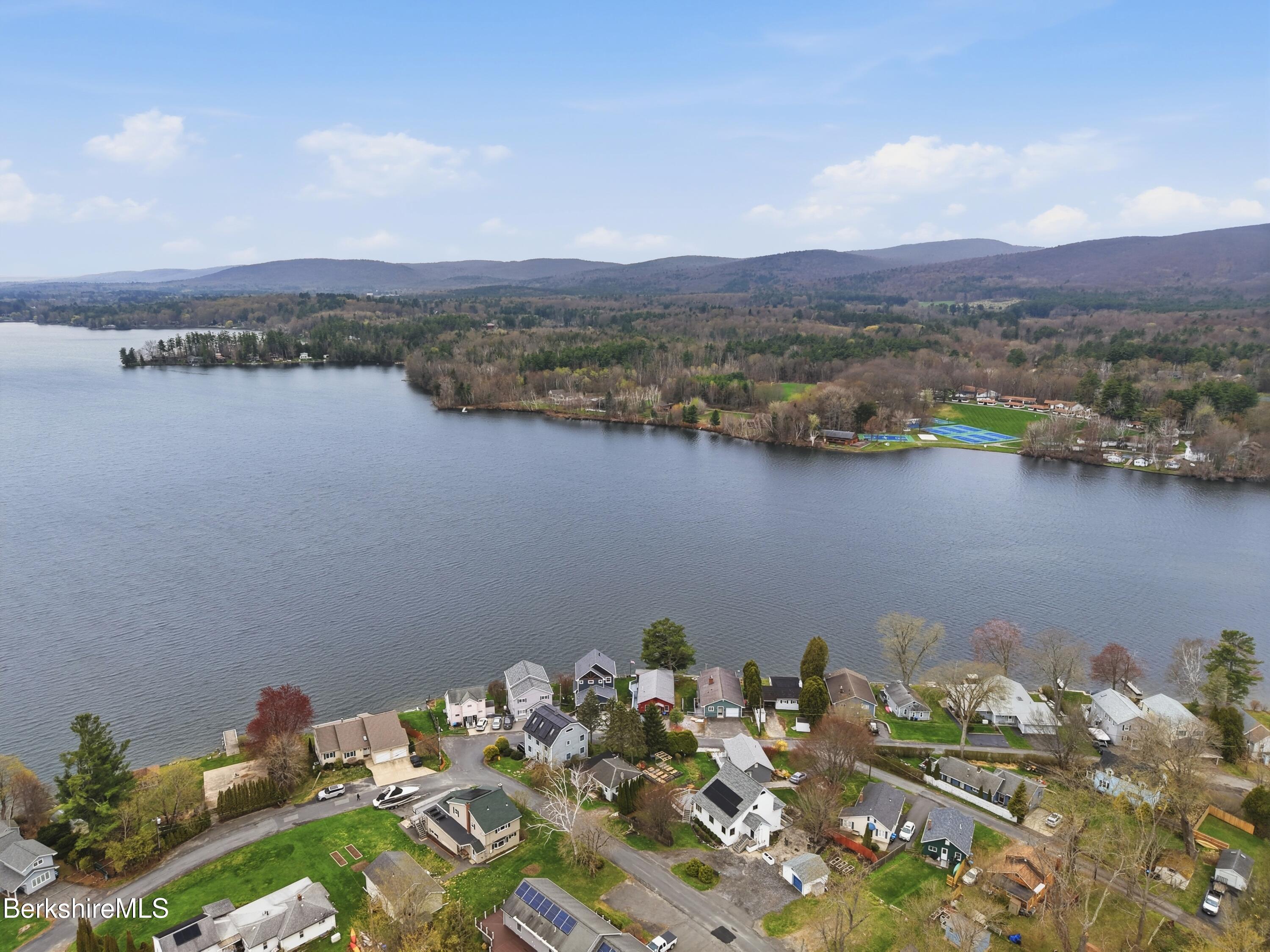 Image 4: 002_dji_20260422153219_0005_d