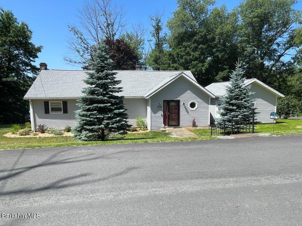 Image 1: 29 Grove