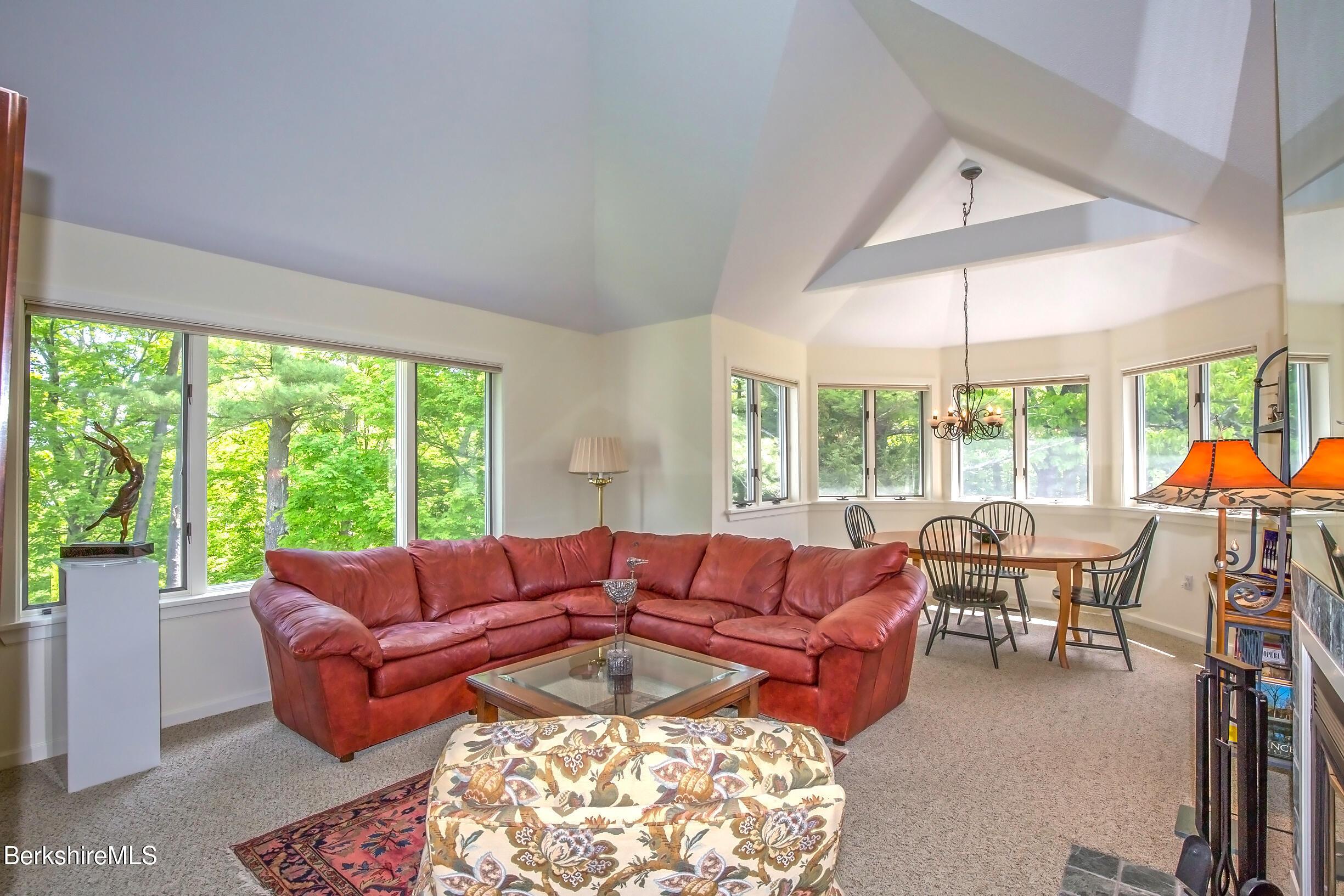 Image 1: living room