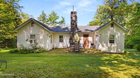 7 Mahkeenac Heights Rd