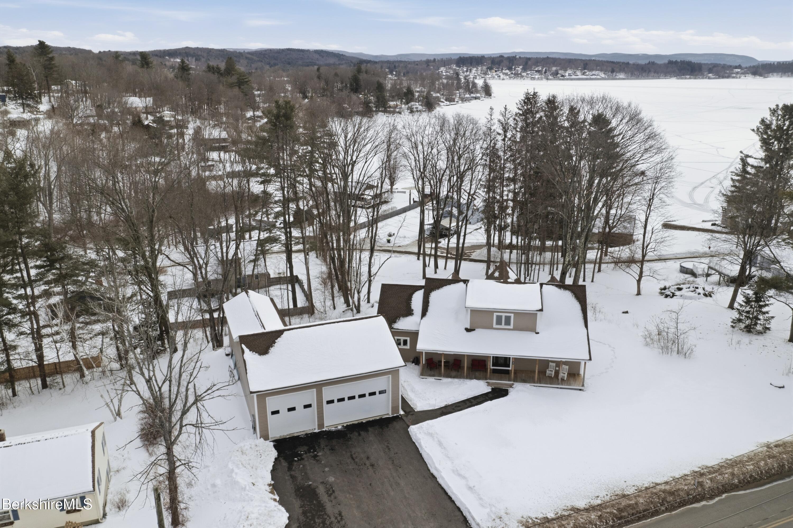 Image 3: 171_Bull_Hill_Road_Lanesboro_MA_01237_00