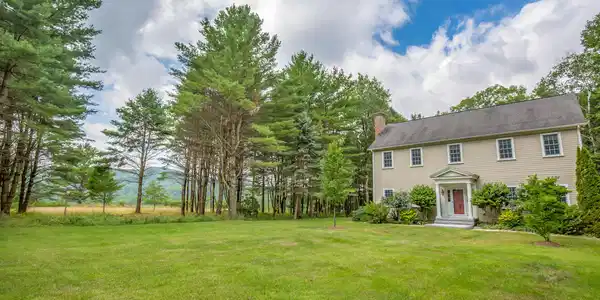 12 Castle Hill Rd
