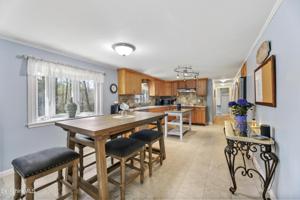 14 Pine St South