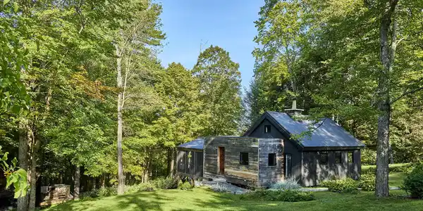 15 Mahkeenac Heights Rd