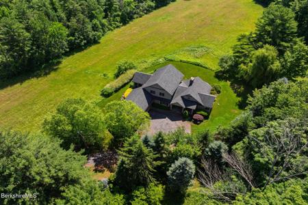 36 Yale Hill Rd
