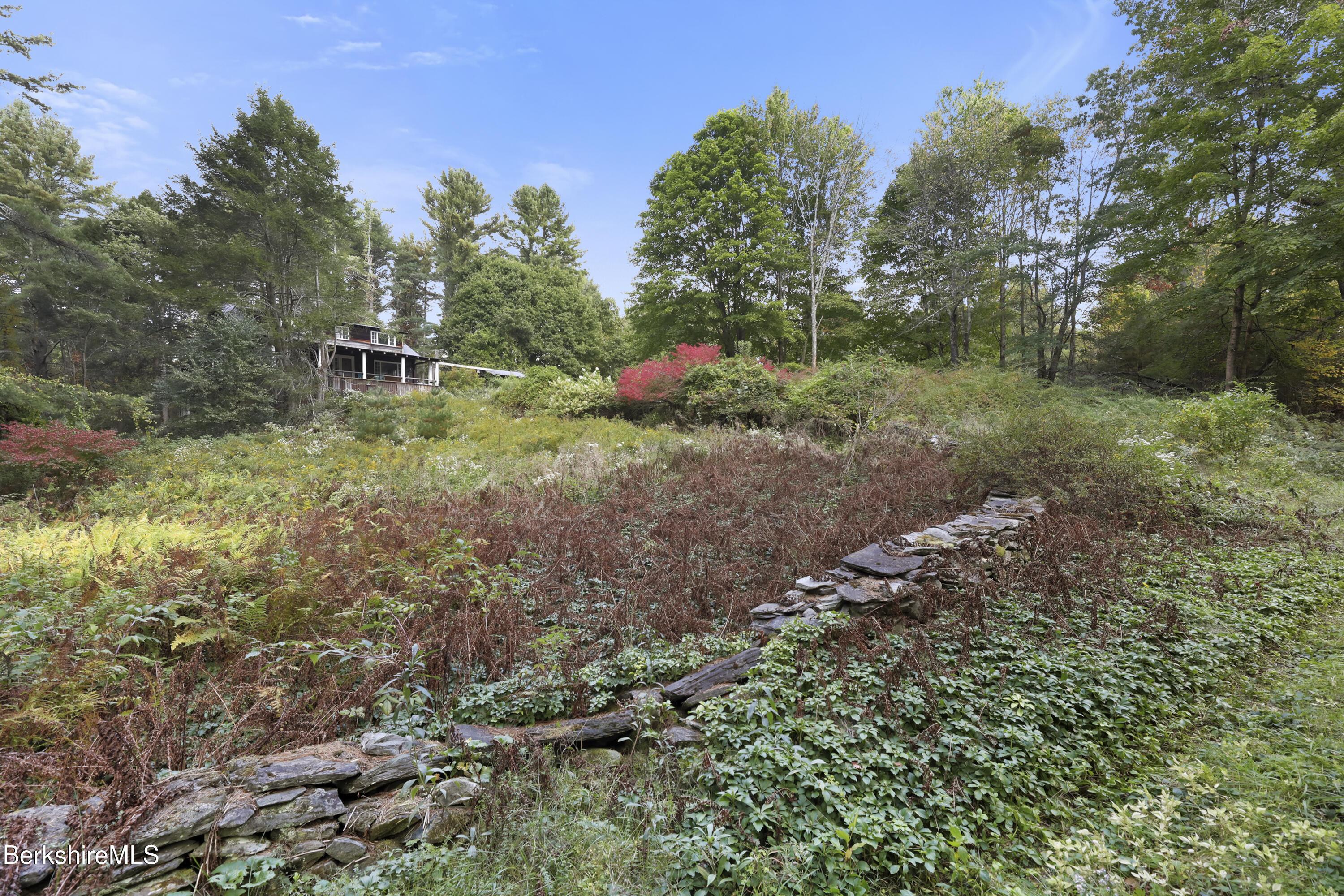 Image 3: 15 Front Exterior