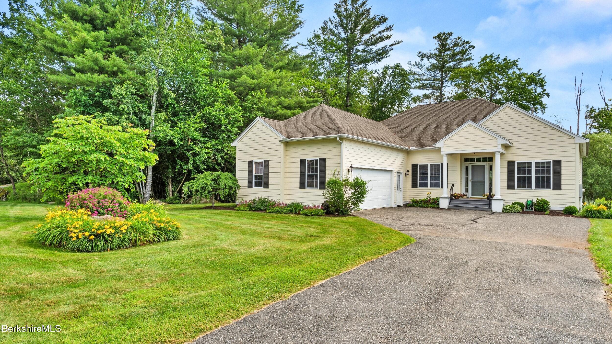 Image 2: Exterior Front