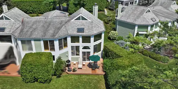 19 Hawthorne Rd