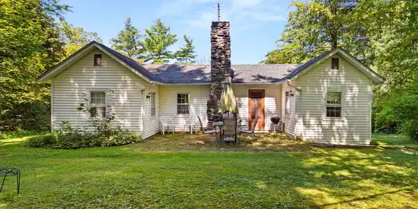 7 Mahkeenac Heights Rd