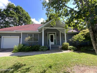 11 Prospect Hill Rd
