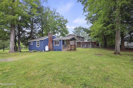 20 Pine Rd